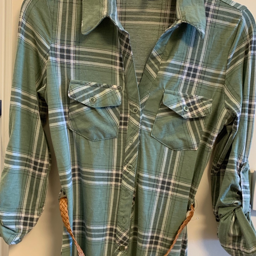 Dressy Blouse - Picture 2 of 3